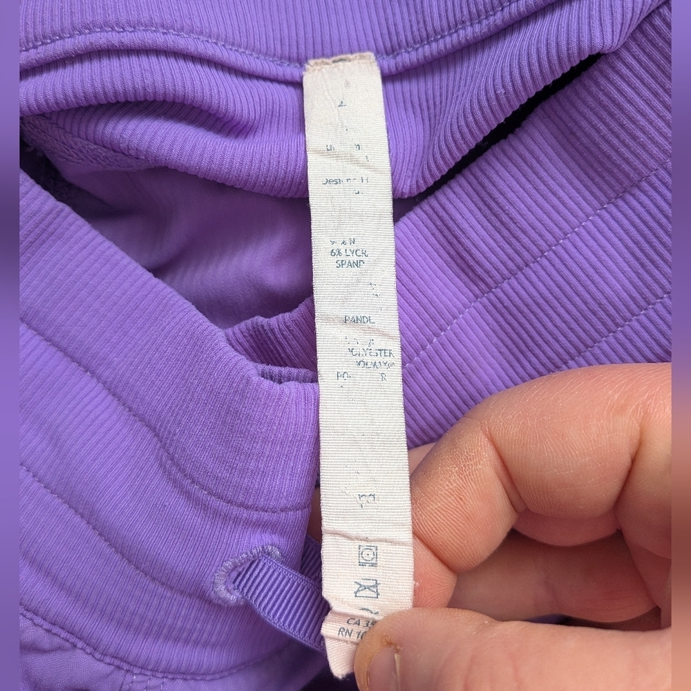 LULULEMON Dance Studio Crop Power Purple Size 2 W6601S No Liner - Picture 8 of 12